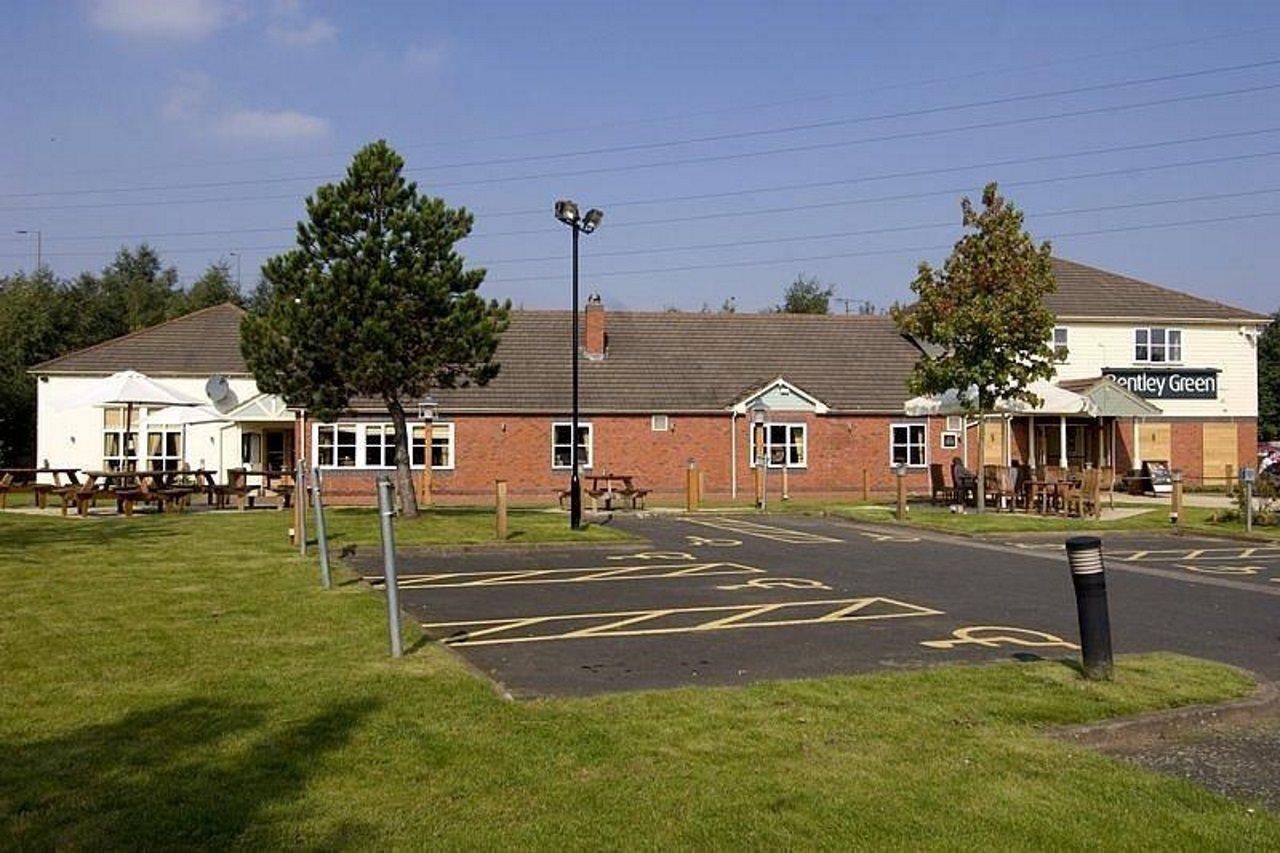 Premier Inn Walsall Ngoại thất bức ảnh